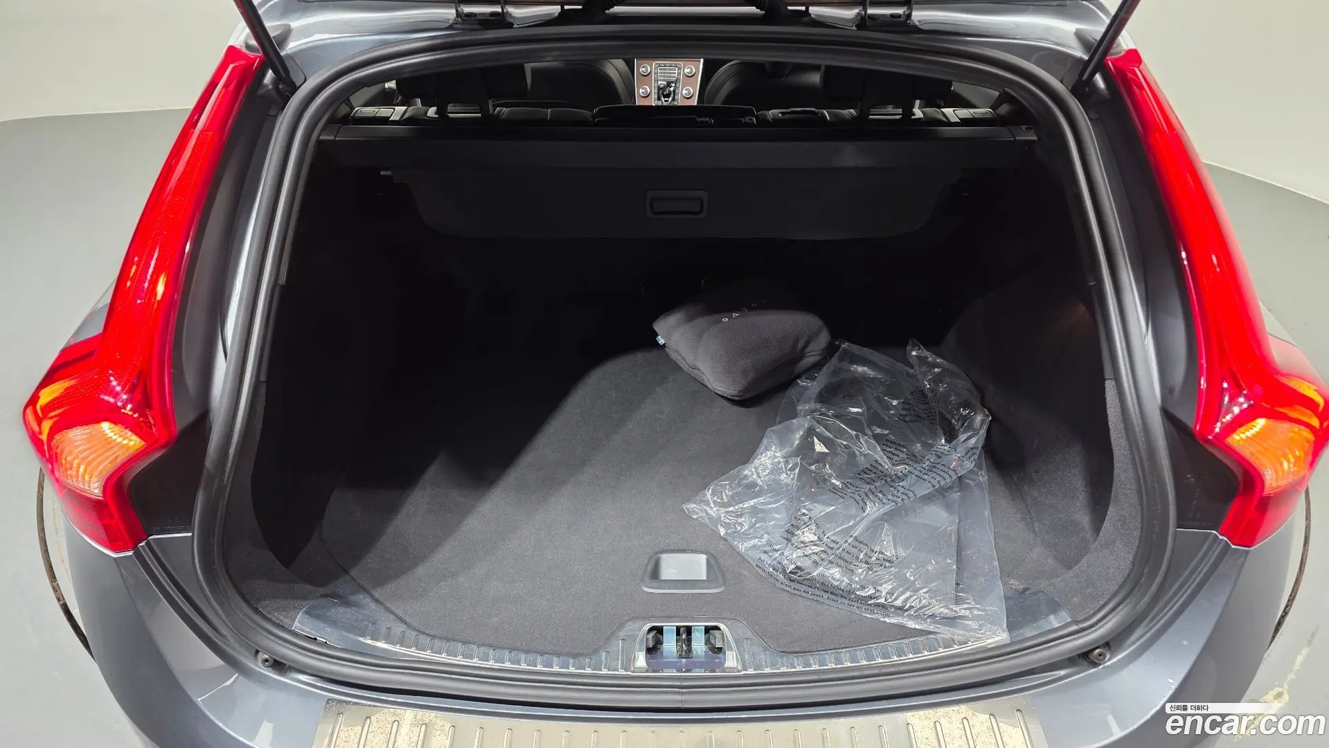 Volvo V60 D4
