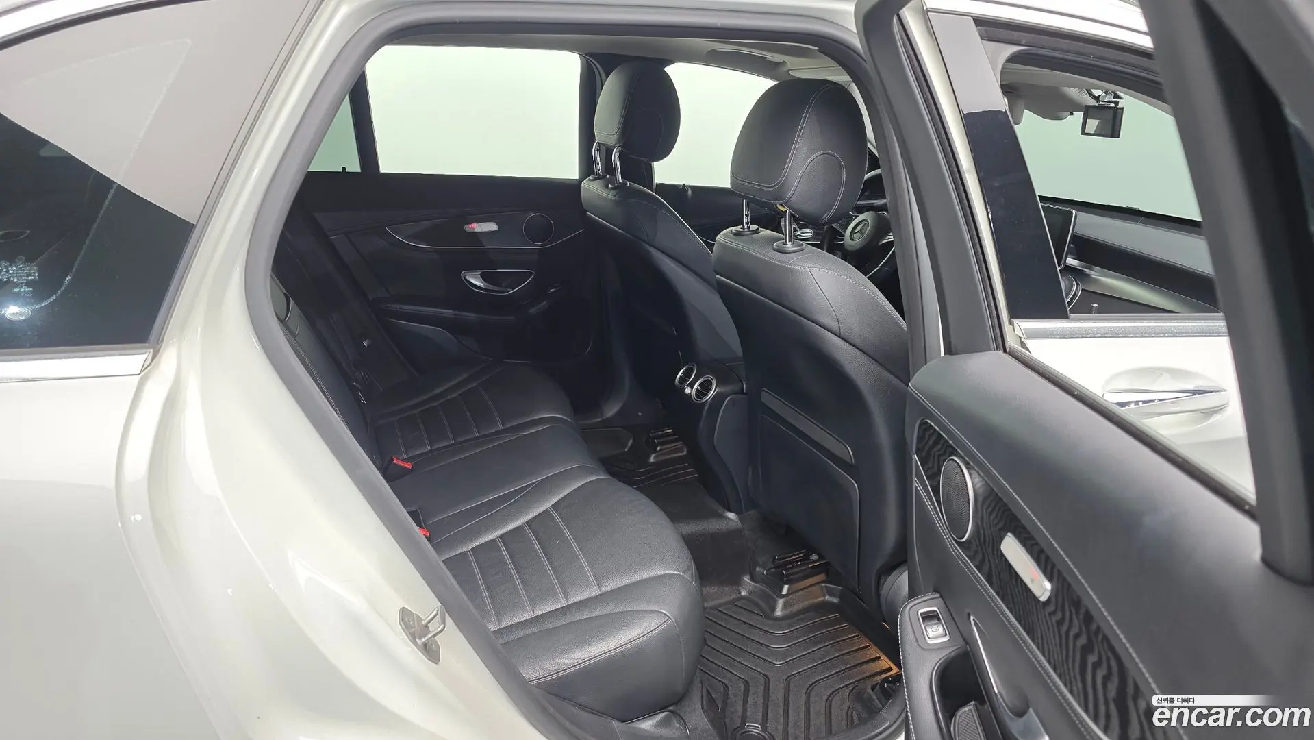 Mercedes-Benz GLC-Class GLC220 d 4MATIC Premium 2018