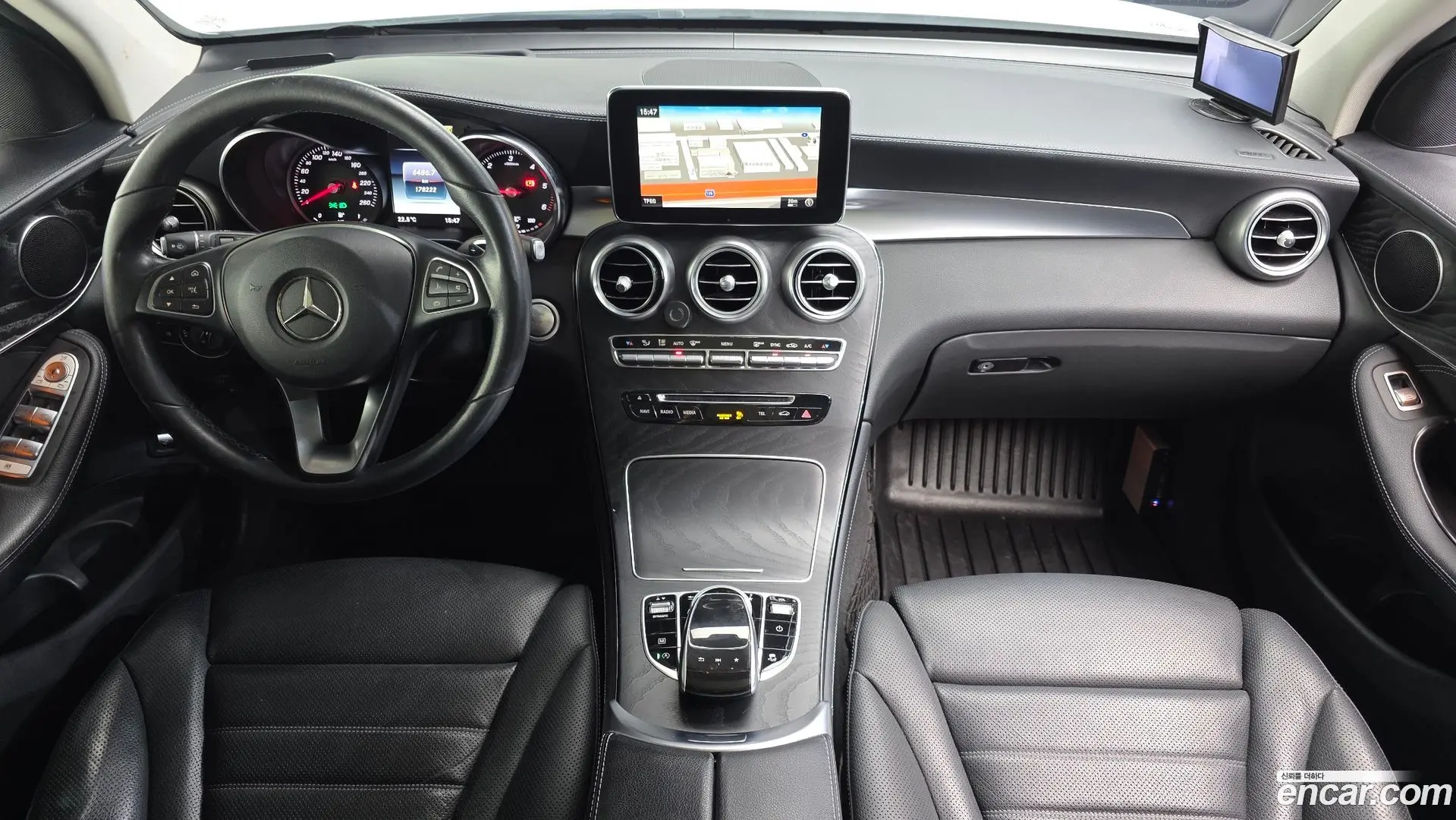 Mercedes-Benz GLC-Class GLC220 d 4MATIC Premium 2018