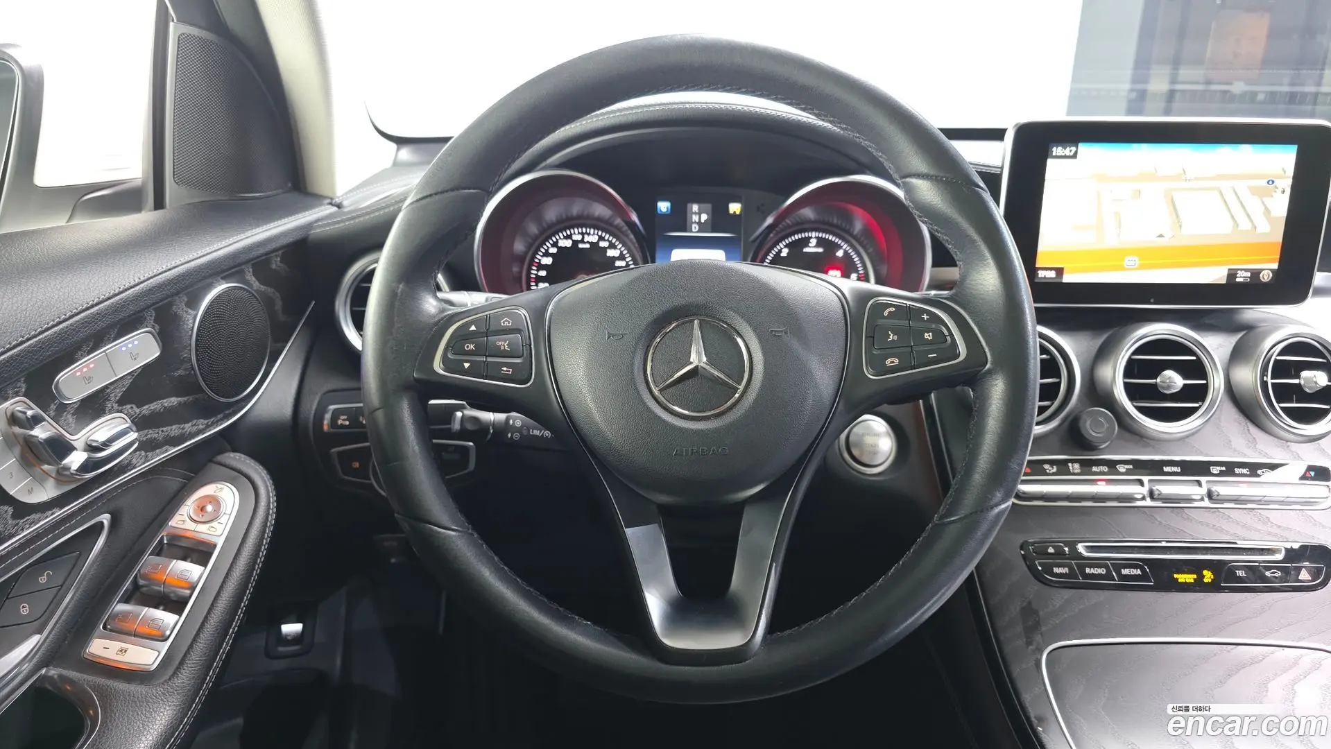 Mercedes-Benz GLC-Class GLC220 d 4MATIC Premium 2018