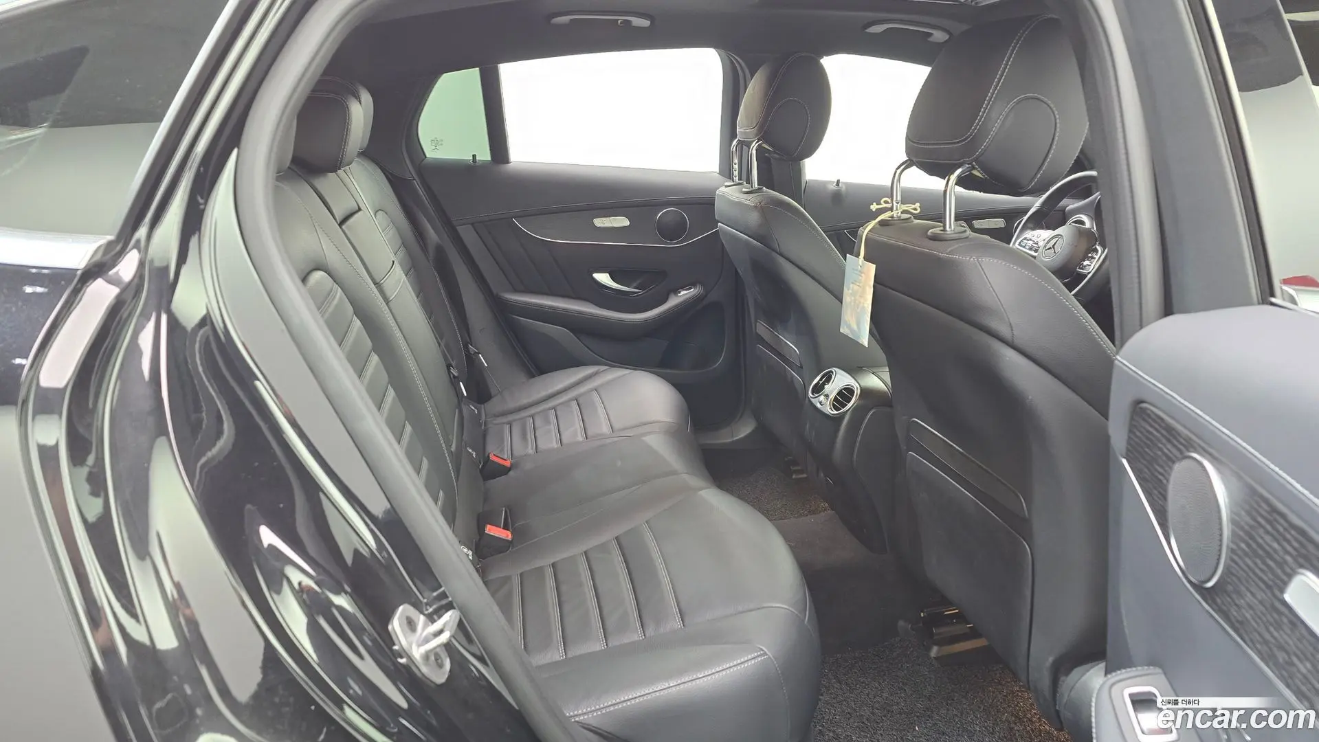 Mercedes-Benz GLC-Class GCL300 4MATIC Coupe
