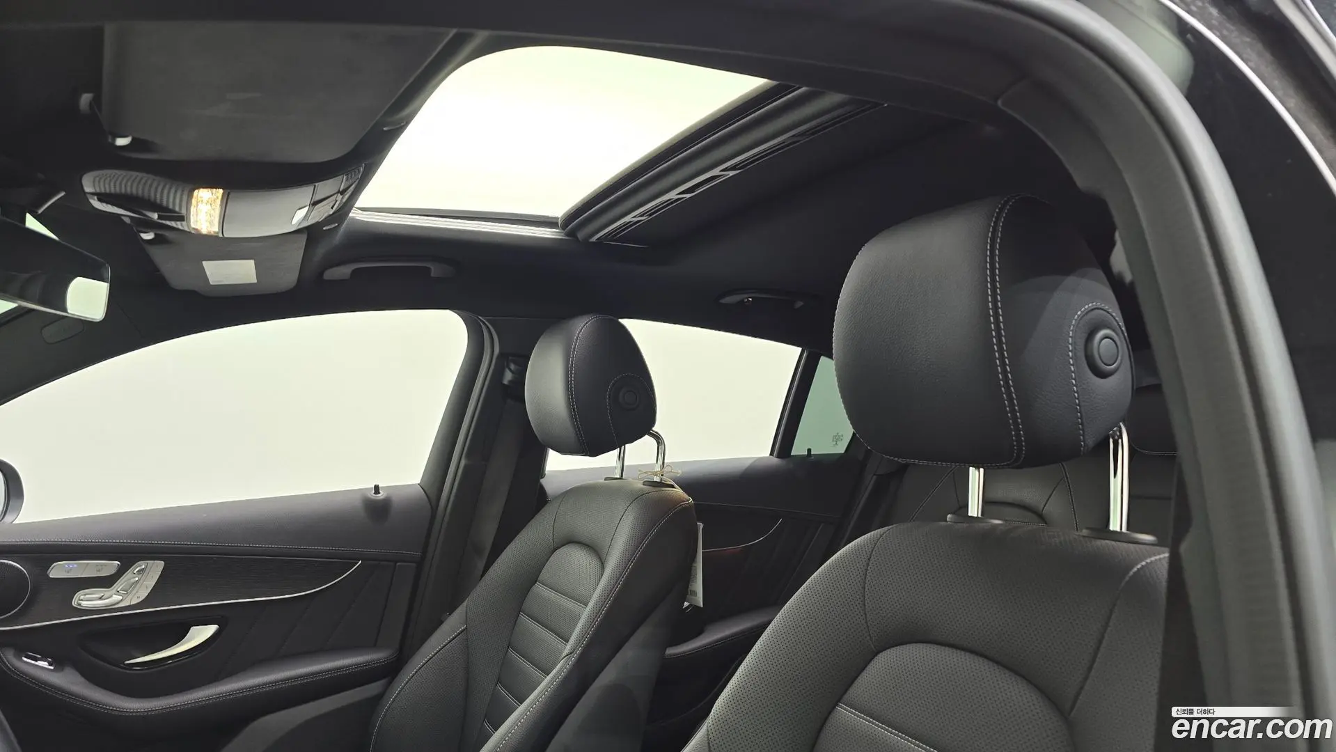 Mercedes-Benz GLC-Class GCL300 4MATIC Coupe