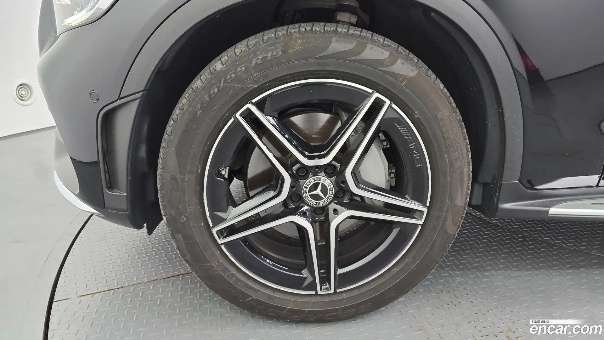 Mercedes-Benz GLC-Class GCL300 4MATIC Coupe