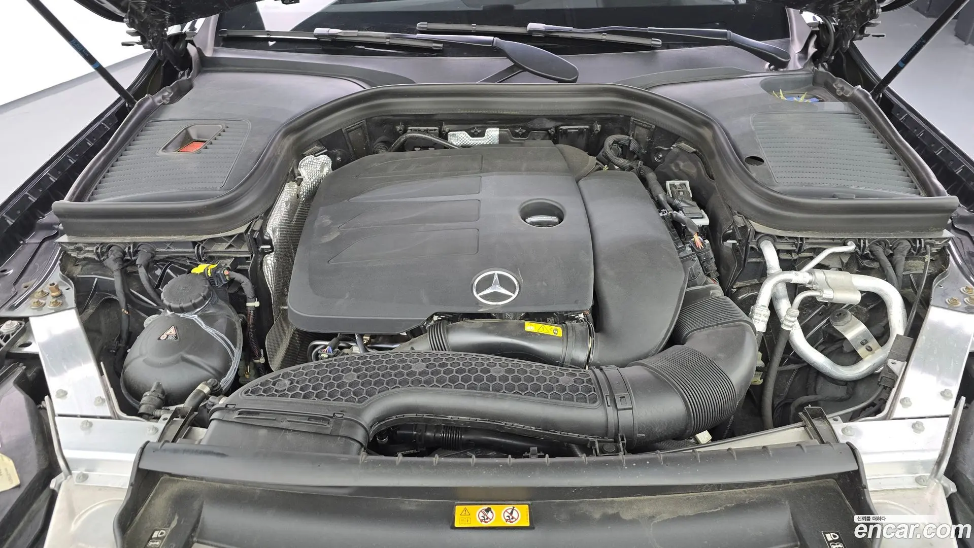 Mercedes-Benz GLC-Class GCL300 4MATIC Coupe