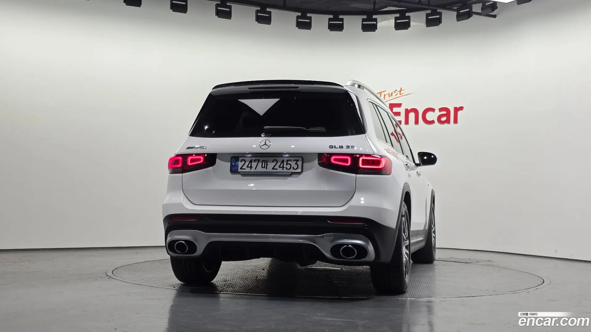 Mercedes-Benz GLB-Class AMG GLB35 4MATIC 2023