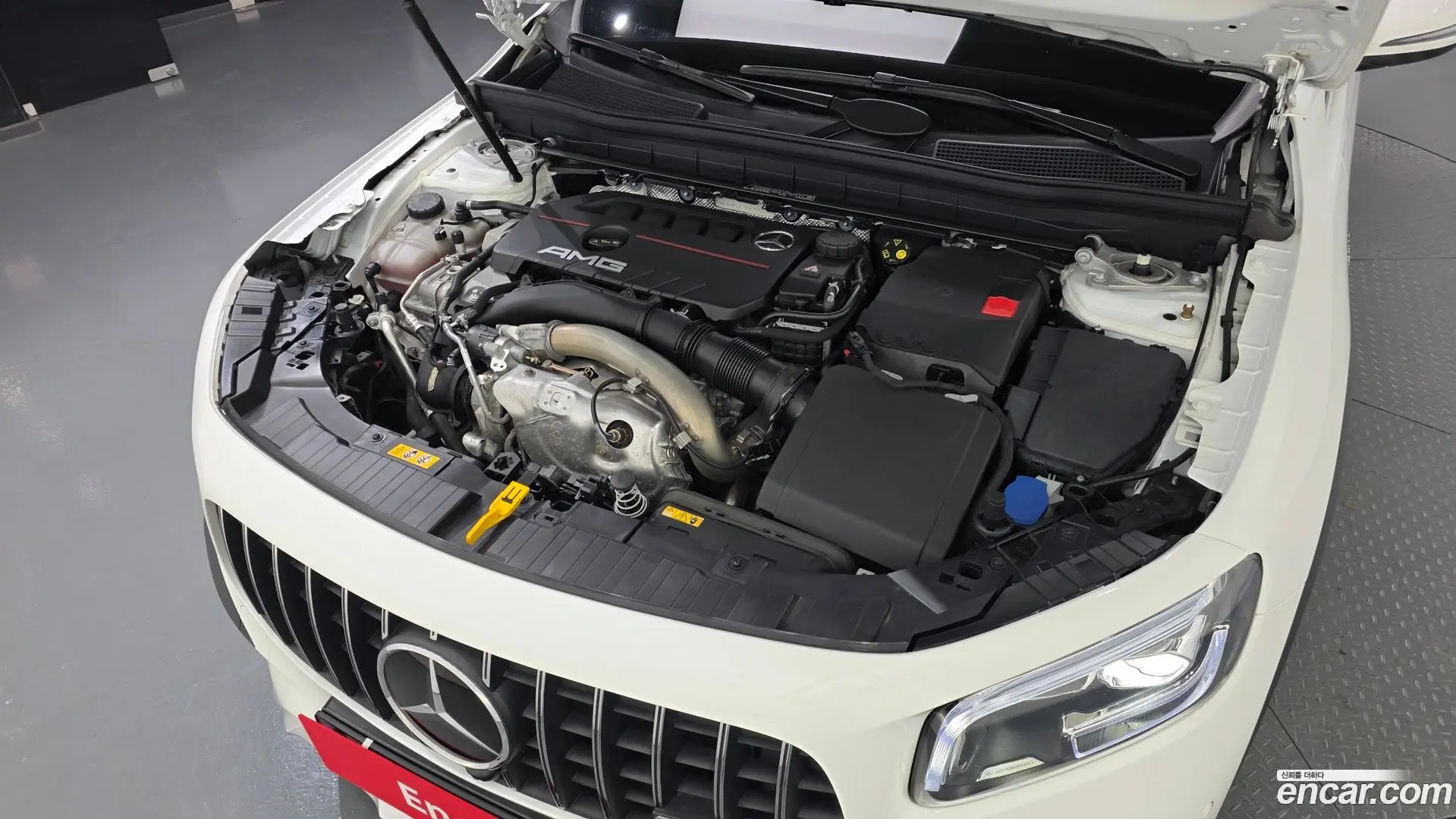 Mercedes-Benz GLB-Class AMG GLB35 4MATIC 2023