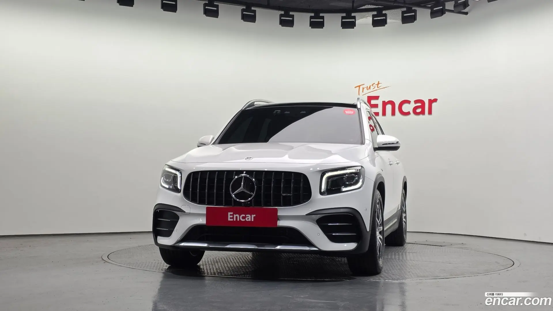 Mercedes-Benz GLB-Class AMG GLB35 4MATIC 2023