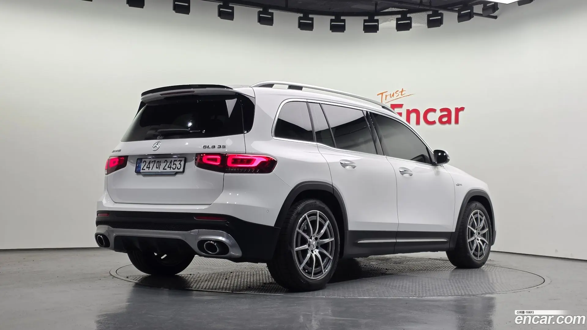 Mercedes-Benz GLB-Class AMG GLB35 4MATIC 2023