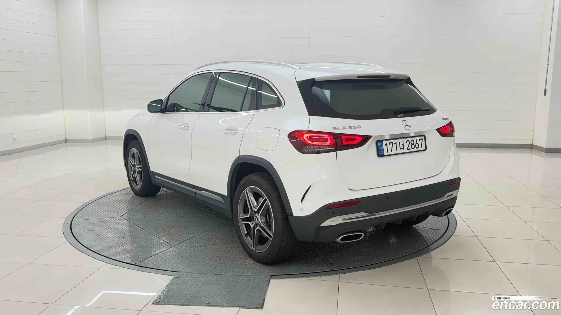 Mercedes-Benz GLA-Class GLA250 4MATIC 2020