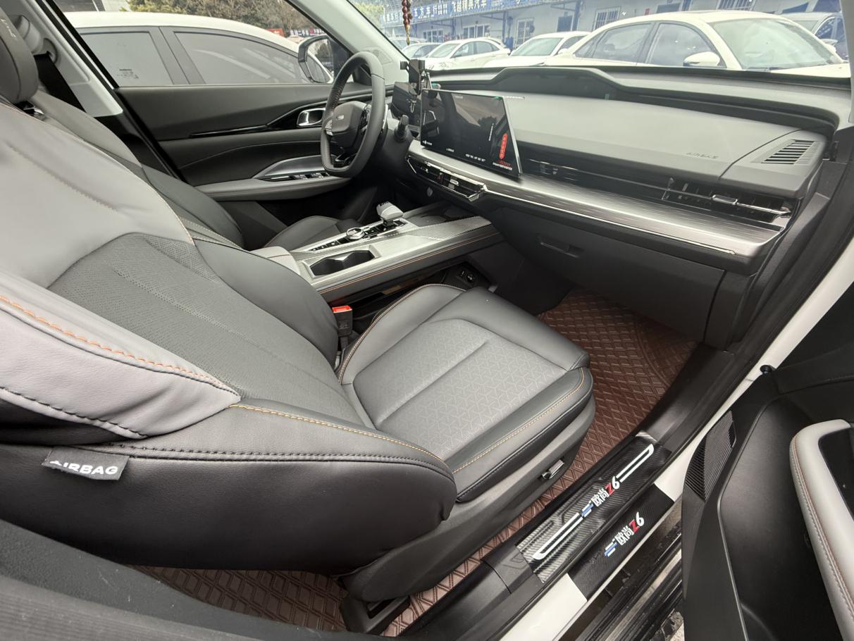 Changan Oshan Z6 2023 Blue Whale 1.5T DCT Smart Leading