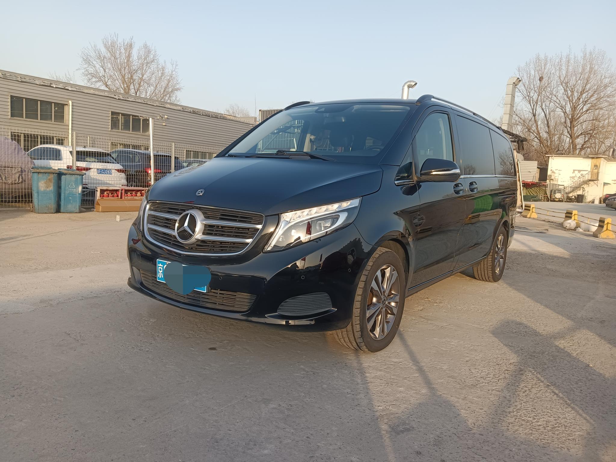 Mercedes-Benz V Class 2018 V 260 Navigator China V