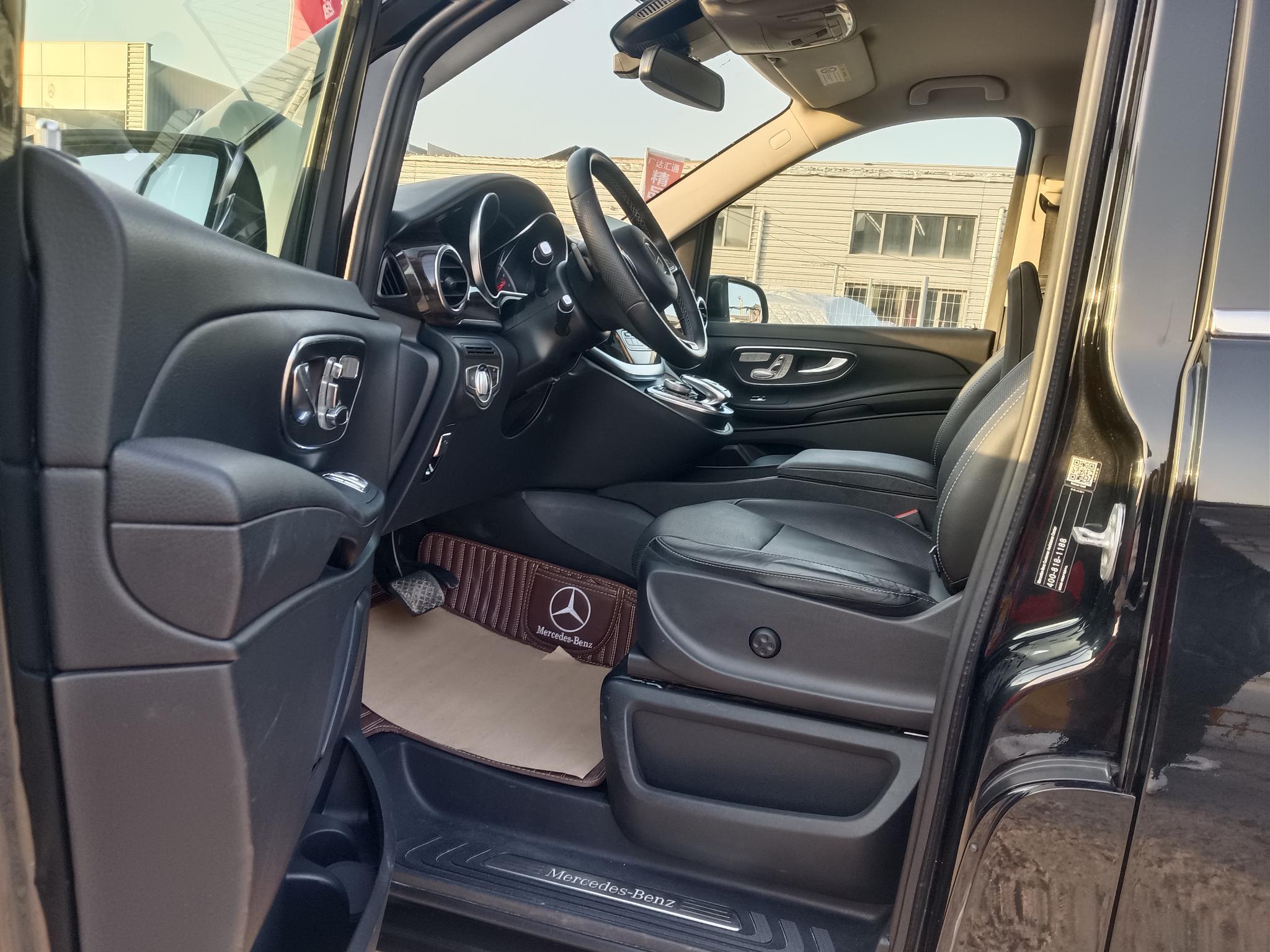 Mercedes-Benz V Class 2018 V 260 Navigator China V
