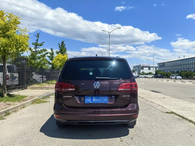 Volkswagen Sharan 2018 380TSI Comfort 7 seat