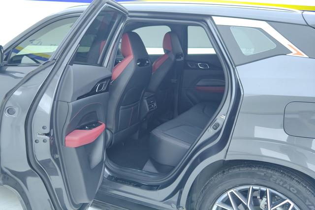 Changan Oshan Z6 2023 Blue Whale 2.0T Auto Smart Remote