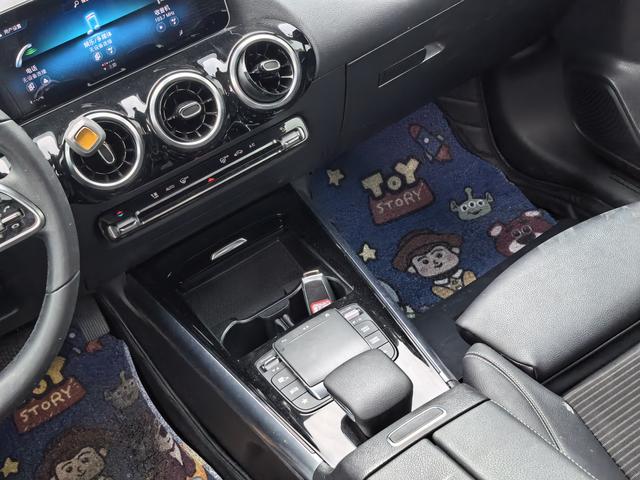 Mercedes-Benz B Class 2020 B 180