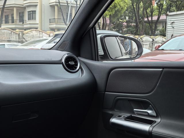 Mercedes-Benz B Class 2020 B 180