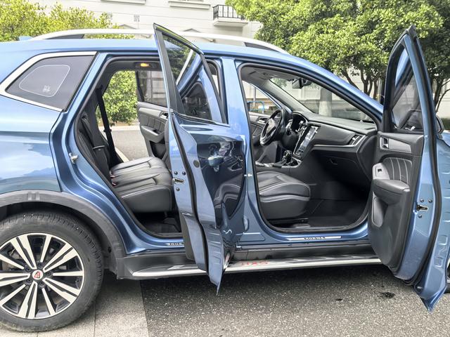 Roewe RX5 2019 20T 2WD Auto 4G Connected Platinum