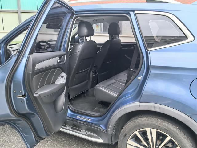 Roewe RX5 2019 20T 2WD Auto 4G Connected Platinum