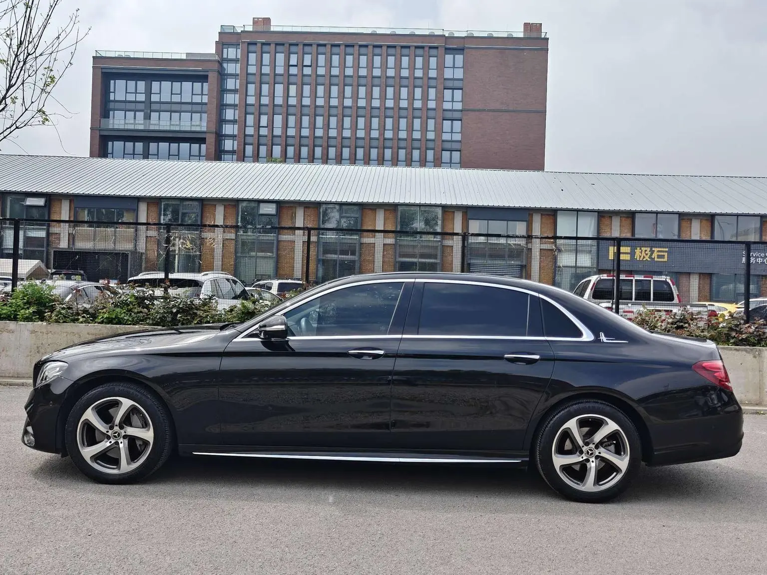 Mercedes-Benz E Class 2019 E 300 L Sport Luxury