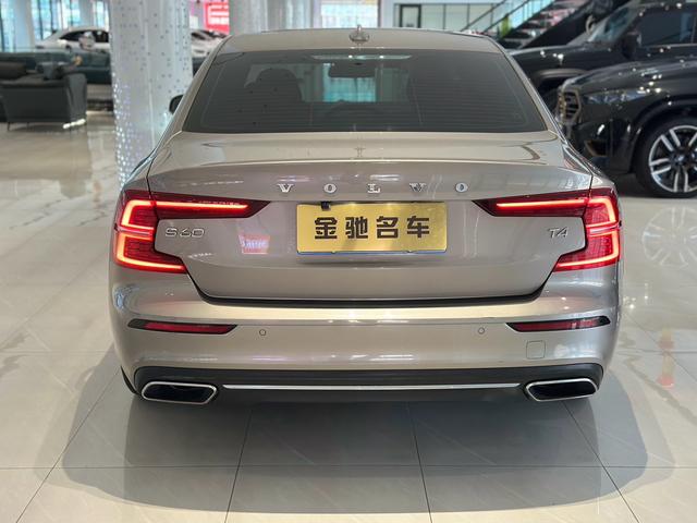 Volvo S60 2021 T4 Smart Luxury