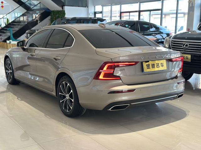 Volvo S60 2021 T4 Smart Luxury