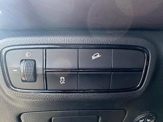 GAC Trumpchi Trumpchi M6 2021 270T Auto Luxury 7 seat