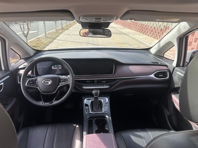 GAC Trumpchi Trumpchi M6 2021 270T Auto Luxury 7 seat