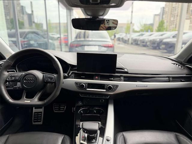 Audi A4 2022 allroad quattro