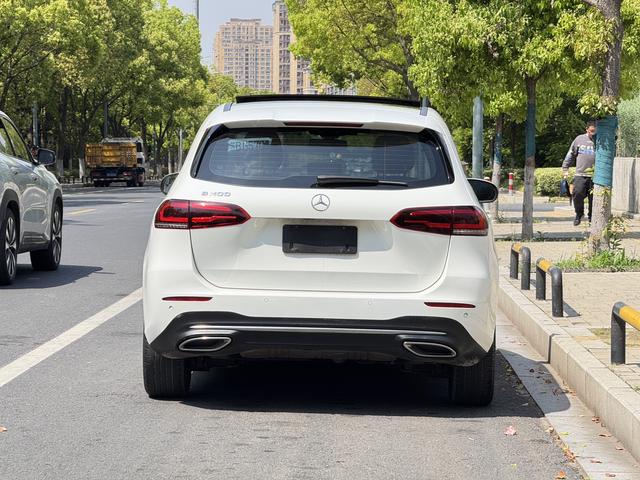 Mercedes-Benz B Class 2020 B 200 Fashion