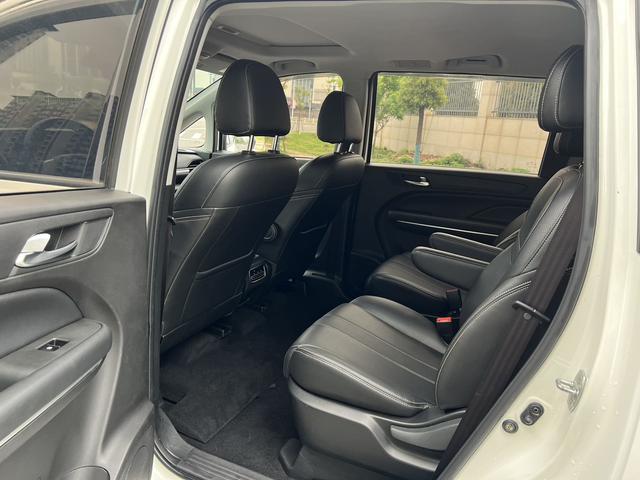GAC Trumpchi Trumpchi M6 2021 270T Auto Luxury 7 seat