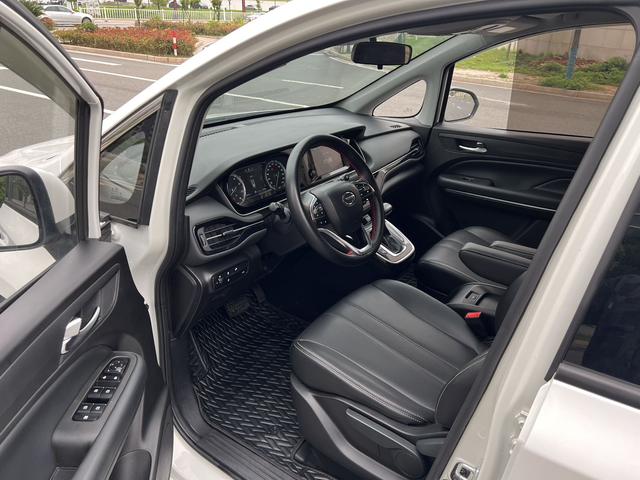 GAC Trumpchi Trumpchi M6 2021 270T Auto Luxury 7 seat