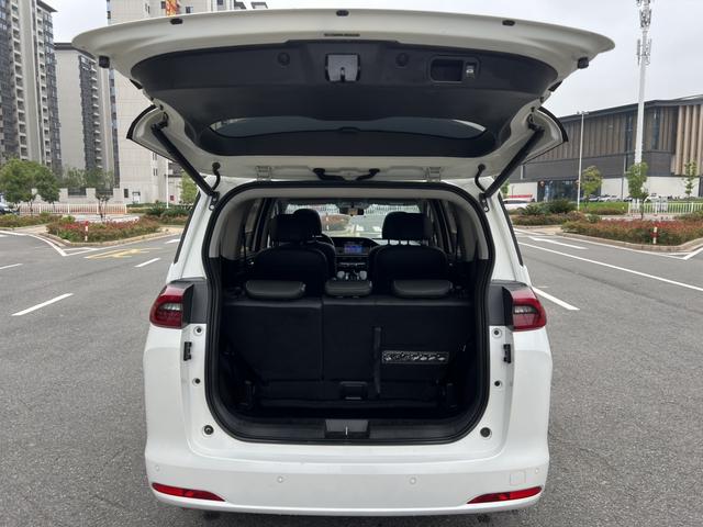 GAC Trumpchi Trumpchi M6 2021 270T Auto Luxury 7 seat