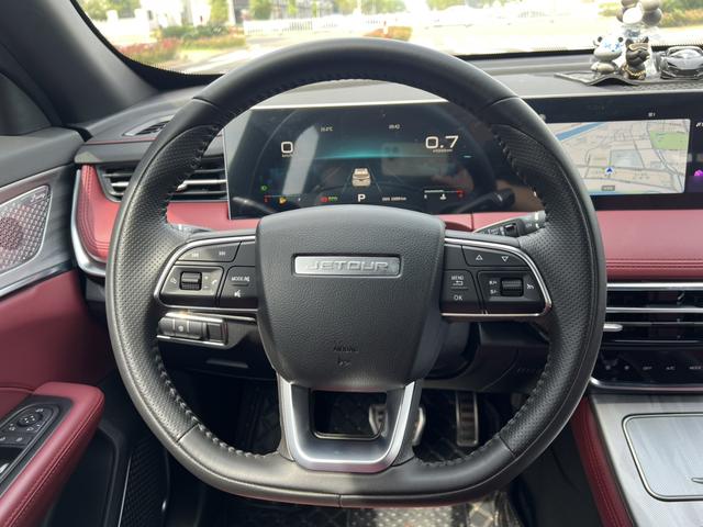 Jetour X70 PLUS 2023 1.5T DCT Warrior PLUS 5 Seat