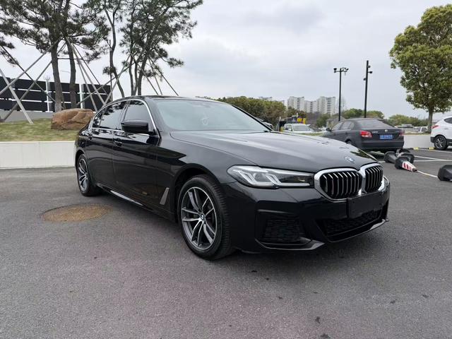 BMW 5 Series 2021 525Li M Sport Package