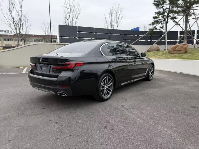BMW 5 Series 2021 525Li M Sport Package