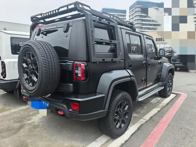 Beijing Offroad Beijing Off-Road BJ40 2023 2.0D Auto 4WD Blade Hero knight
