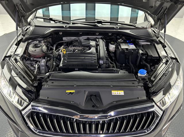 Skoda Octavia 2021 PRO TSI280 DSG Performance