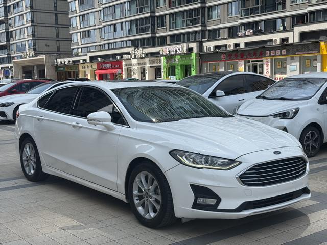 Ford Mondeo 2018 EcoBoost 200 Smart Fashion China V