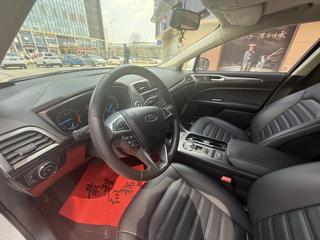 Ford Mondeo 2018 EcoBoost 200 Smart Fashion China V