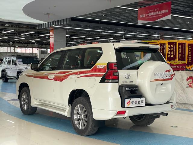 Toyota Prado 2019 3.5L Auto TX-L Premium Plus Rear Mounted Spare Tire