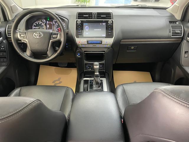 Toyota Prado 2019 3.5L Auto TX-L Premium Plus Rear Mounted Spare Tire