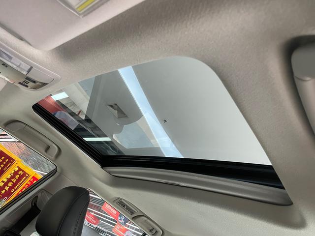 Toyota Prado 2019 3.5L Auto TX-L Premium Plus Rear Mounted Spare Tire
