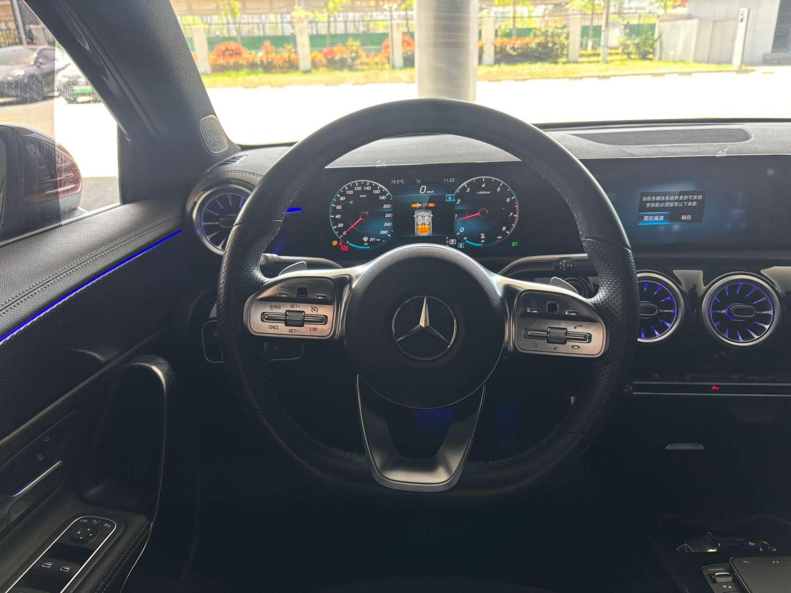 Mercedes-Benz A Class 2022 2nd Facelift A 200 L Sport Sedan Fashion