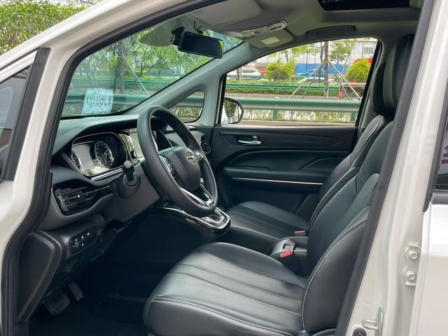 GAC Trumpchi Trumpchi M6 2021 270T Auto Elite 7 seat