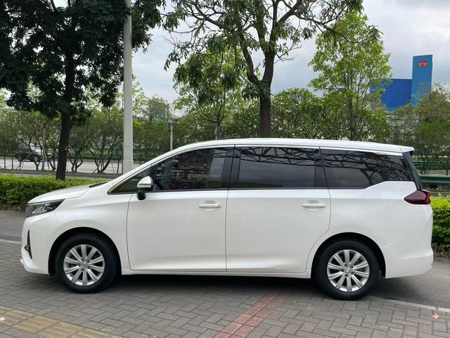 GAC Trumpchi Trumpchi M6 2021 270T Auto Elite 7 seat