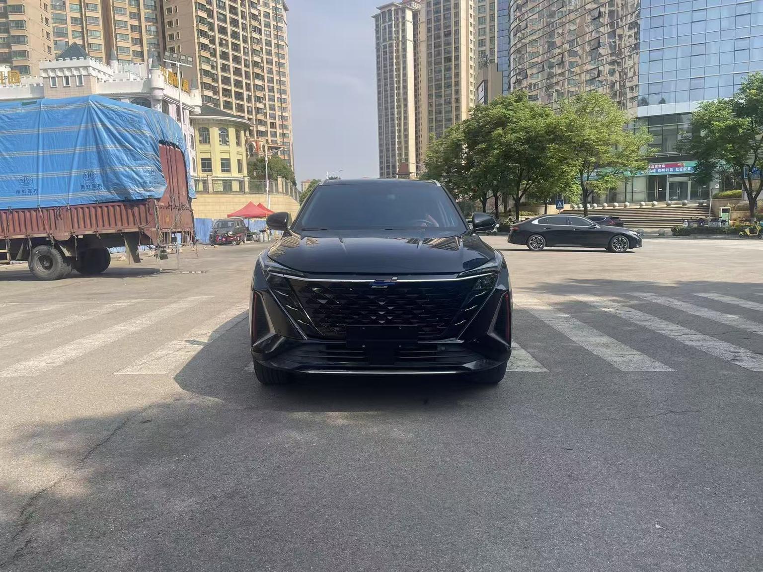 Changan Oshan Z6 2023 Blue Whale 1.5T DCT Smart