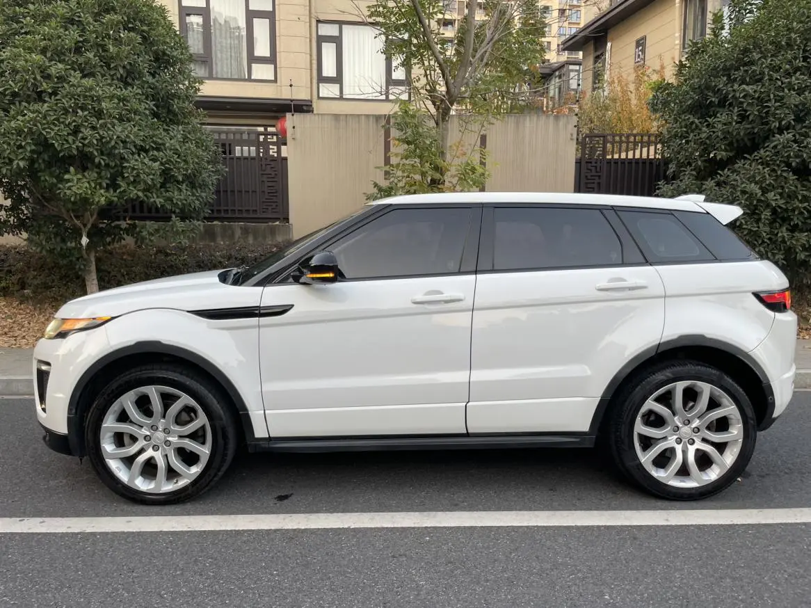 Land Rover Range Rover Evoque 2018 240PS SE DYNAMIC Smart Sharp