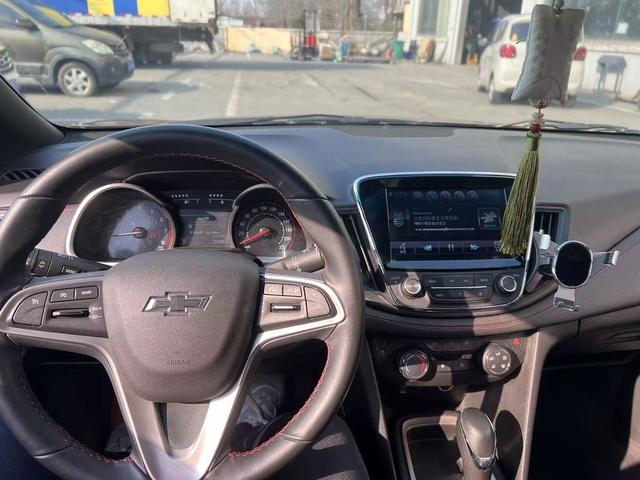 Chevrolet Cruze 2019 RS 330T Auto carefree