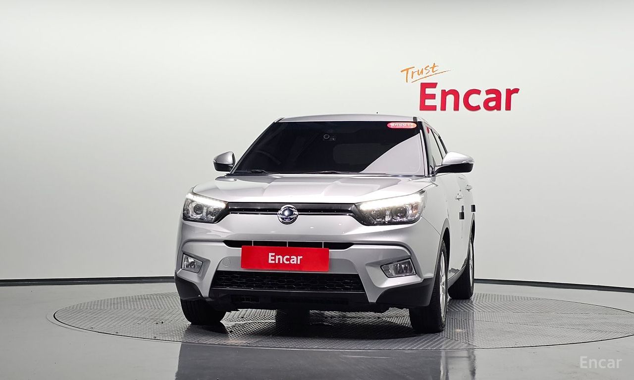 KG Mobility (Ssangyong) Tivoli VX 2WD 2015