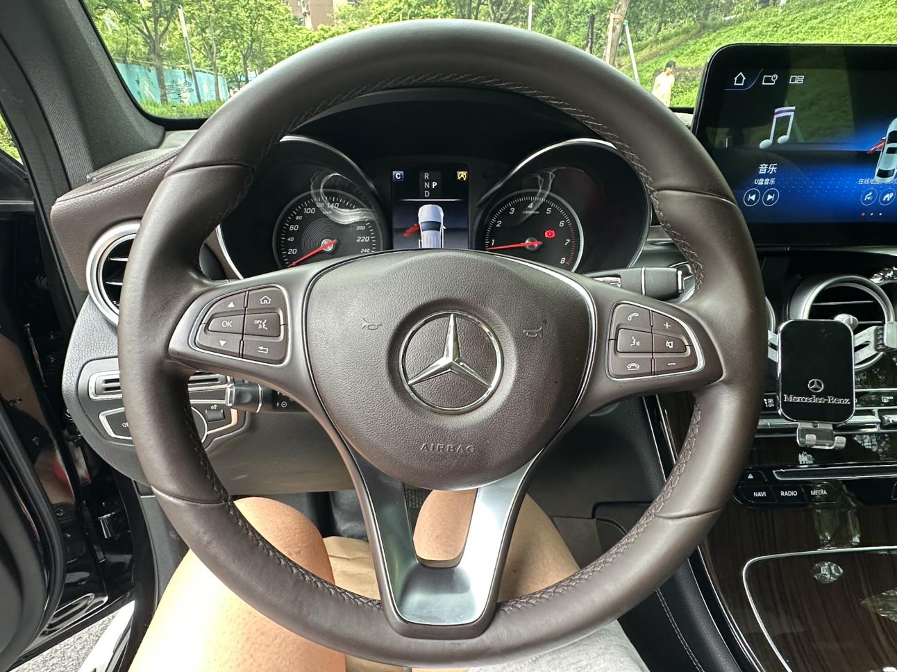Mercedes-Benz GLC 2019 GLC 260 L 4MATIC Dynamic